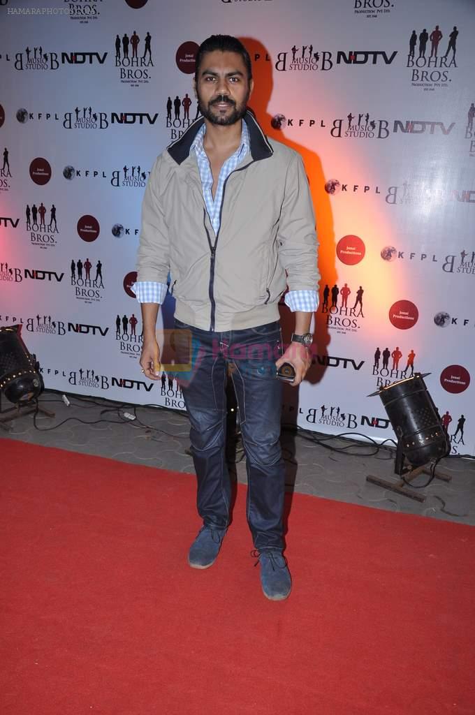 Gaurav Chopra at the Premiere of Chittagong in Mumbai on 3rd Oct 2012