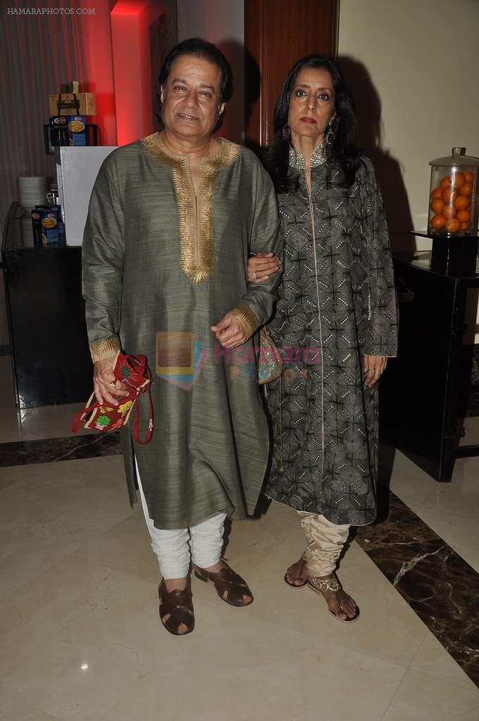 Anup Jalota at Anu and Sashi Ranjan's wedding anniversary in J W Marriott on 4th Oct 2012