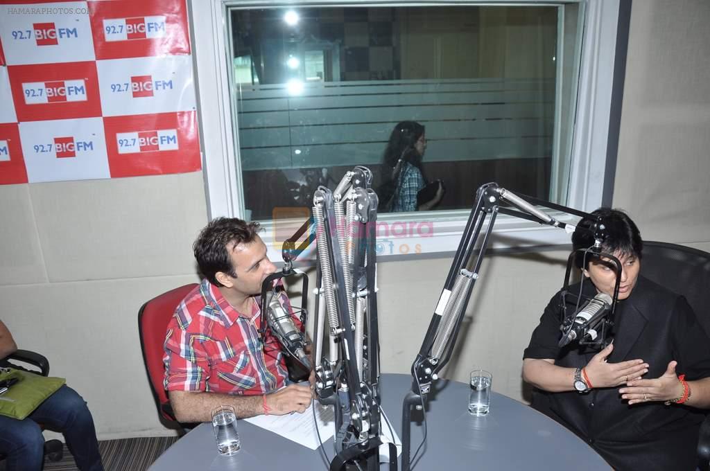 Falguni Pathak at Big FM in Andheri, Mumbai on 4th Oct 2012