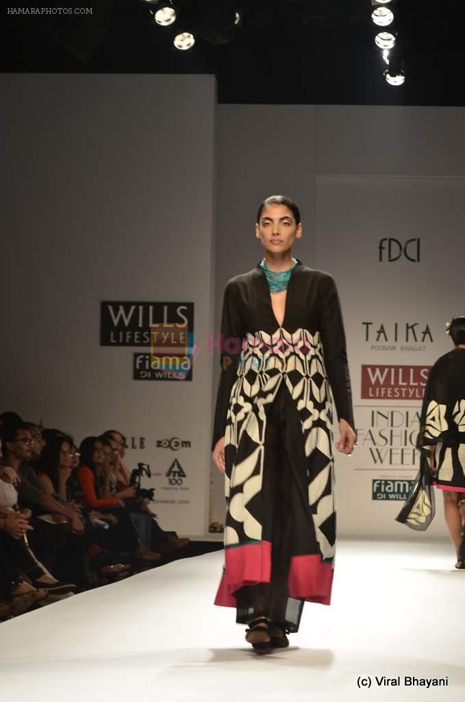 Model walk the ramp for Taika by Poonam Bhagat Show at Wills Lifestyle India Fashion Week 2012 day 1 on 6th Oct 2012