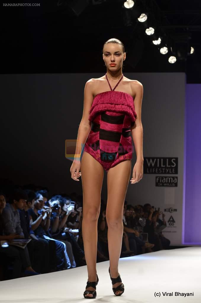 Model walk the ramp for Abhi Singh Show at Wills Lifestyle India Fashion Week 2012 day 4 on 9th Oct 2012