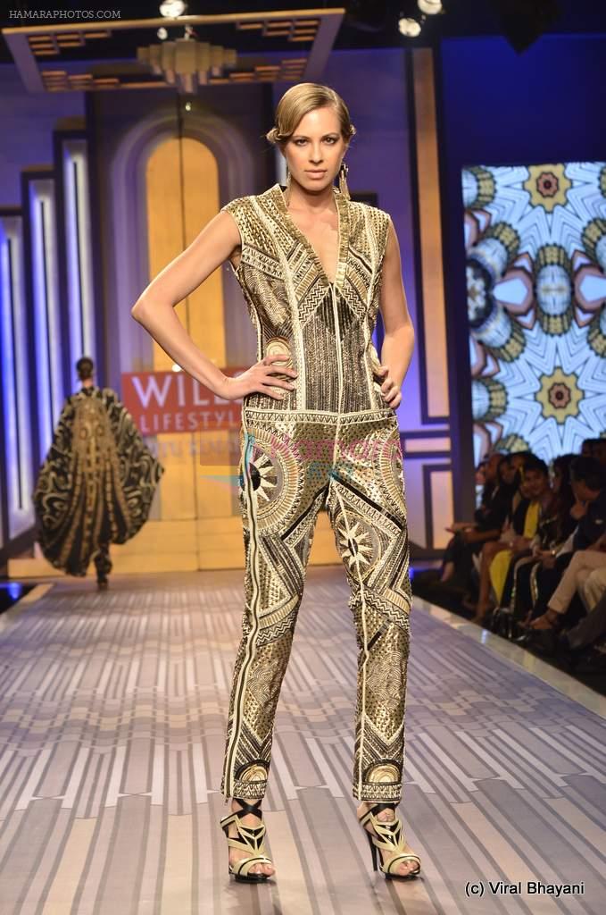 Model walk the ramp for Amrish Kumar Show at Wills Lifestyle India Fashion Week 2012 day 5 on 10th Oct 2012