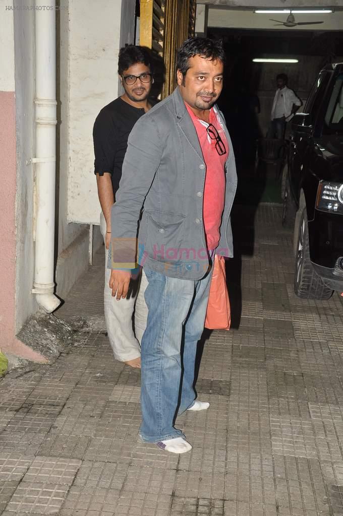 Anurag Kashyap snapped at Ketnav in Mumbai on 11th Oct 2012