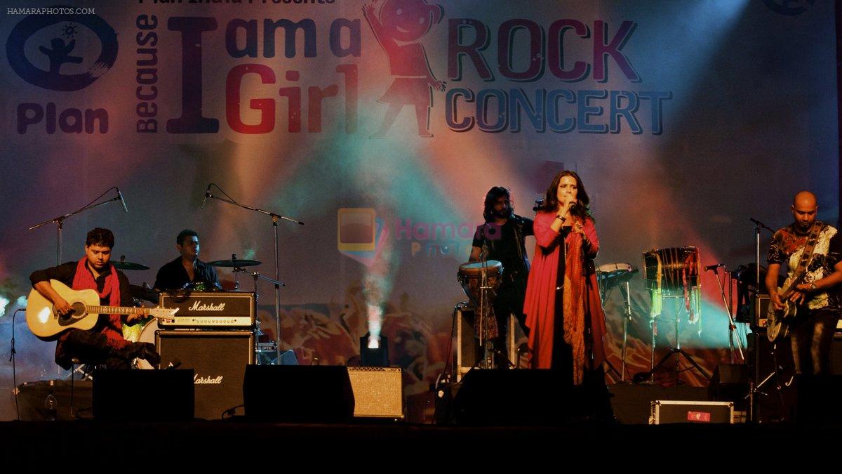 Sona Mohapatra at I AM A GIRL rock concert in Mumbai on 11th Oct 2012
