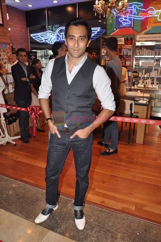 Rahul Khanna at the Inauguration of KIEHL's outlet in South Mumbai on 14th Oct 2012