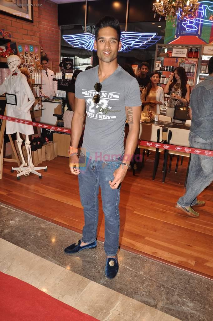 Siddharth Mallya at the Inauguration of KIEHL's outlet in South Mumbai on 14th Oct 2012