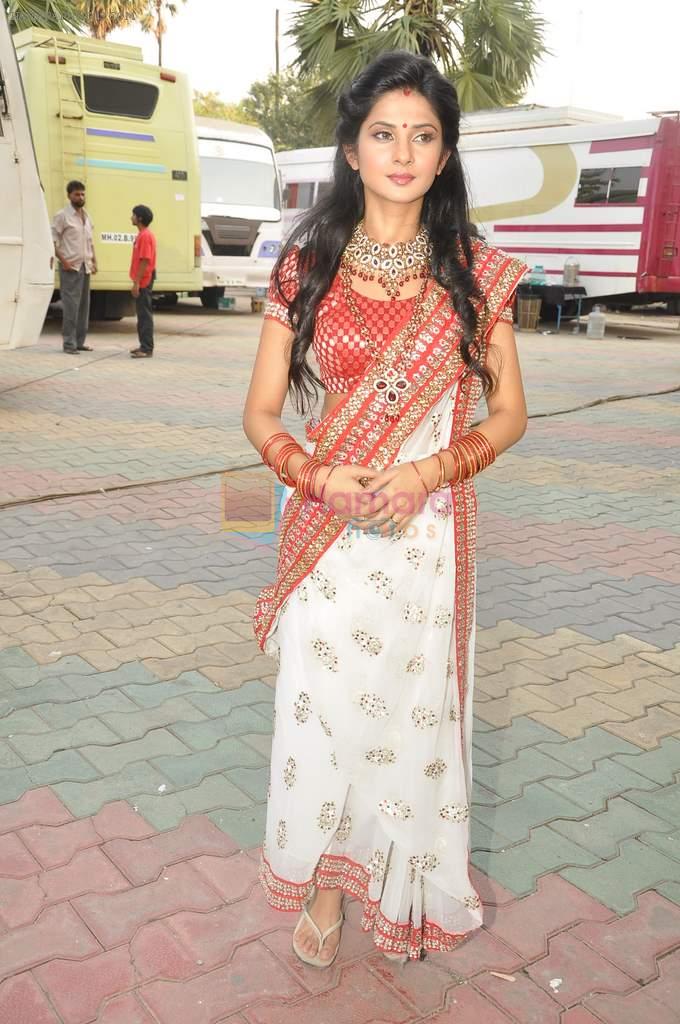 Jennifer Winget at Star Plus Dandia shoot in Malad, Mumbai on 15th Oct 2012