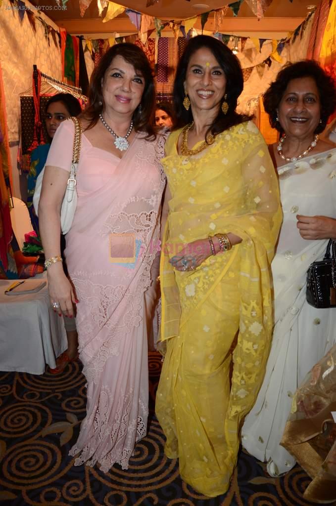 Shobha De, Zarine Khan at the launch of IMC ladies exhibition in Mumbai on 16th Oct 2012