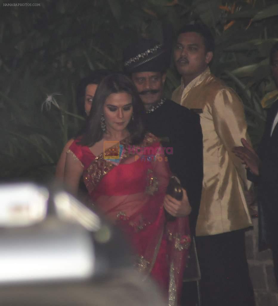 Preity Zinta at Saif Kareena wedding in Taj, Mumbai on 16th Oct 2012
