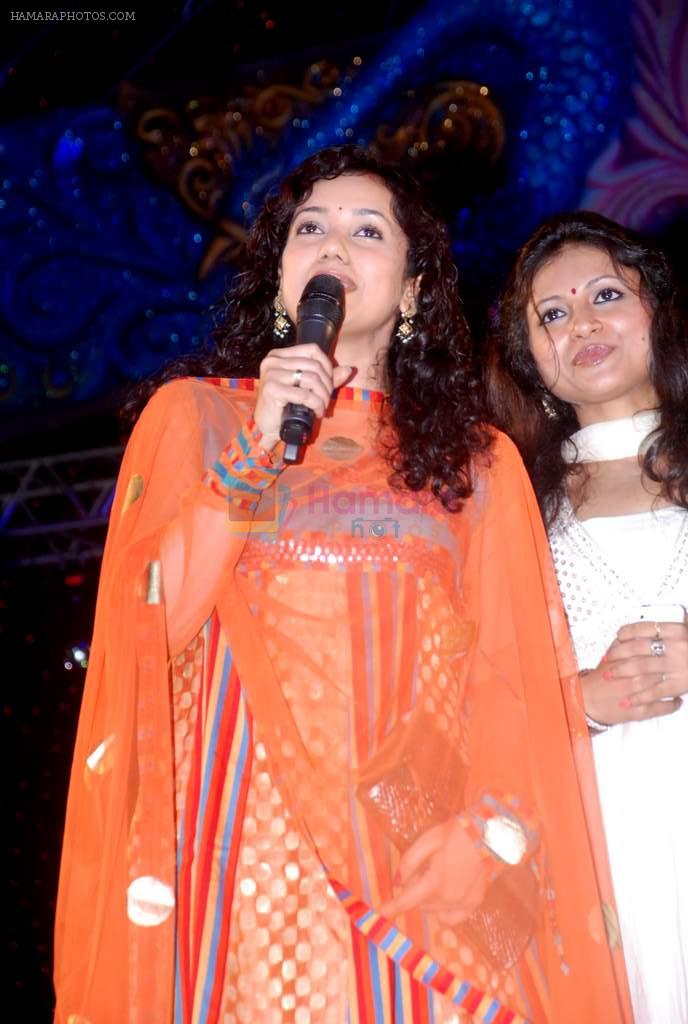 Shreya Narayan at Falguni's dandia in Goregaon on 16th Oct 2012