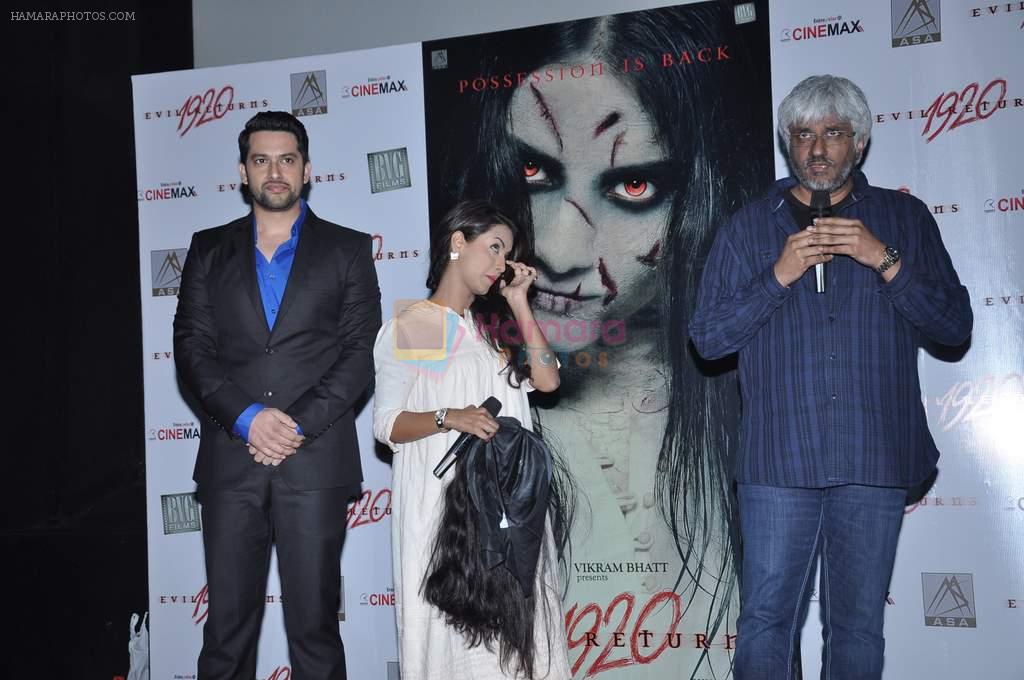 Tia Bajpai, Aftab Shivdasani,Vikram Bhatt at the Press conference of 1920 - Evil Returns in Cinemax, Mumbai on 17th Oct 2012