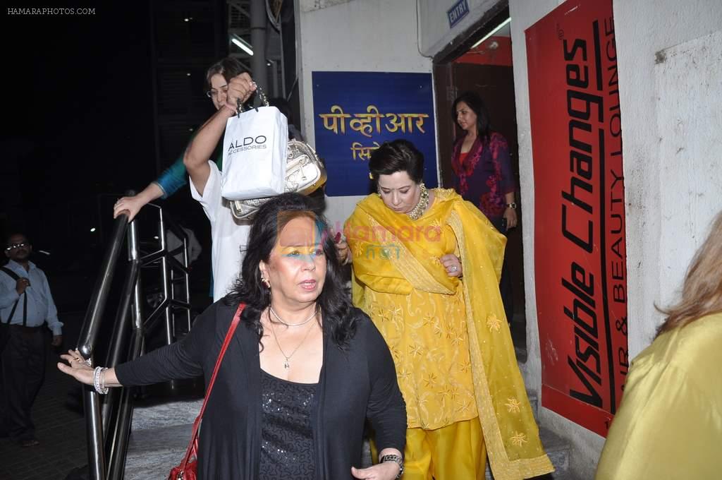 Shobha Kapoor at Student of the year special screening in PVR, Mumbai on 18th Oct 2012