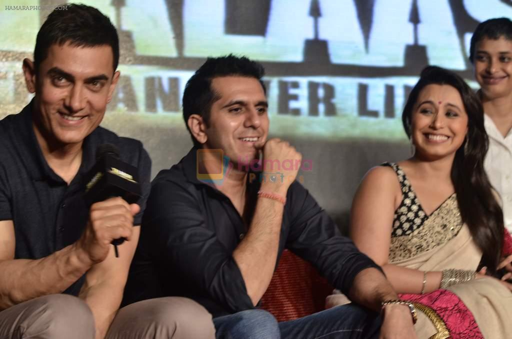 Aamir Khan, Ritesh Sidhwani, Rani Mukherjee at the music launch of film Talaash in Mumbai on 18th Oct 2012