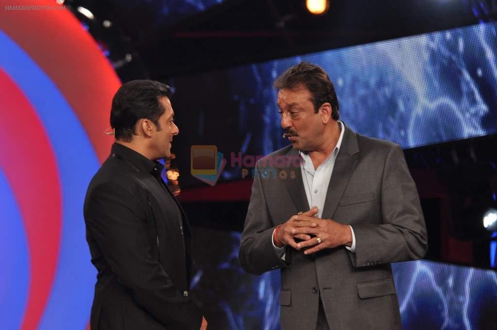 Sanjay Dutt, Salman Khan on the sets of Bigg Boss 6 in Lonavla, Mumbai on 19th Oct 2012
