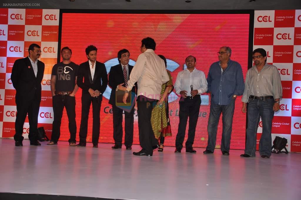 Sohail Khan, Boney Kapoor, Ritesh Deshmukh at CCL team launch in Novotel, Mumbai on 19th Oct 2012