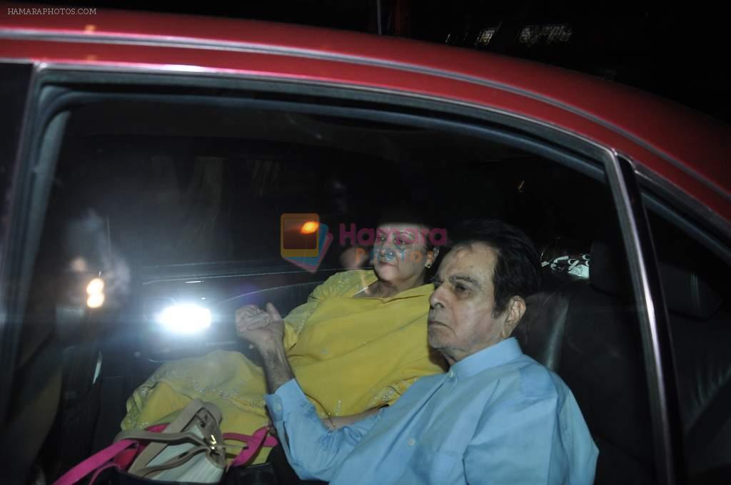 Dilip Kumar, Saira Banu came to Bid farewell to Yash Chopra in Lilavati Hospital on 21st Oct 2012