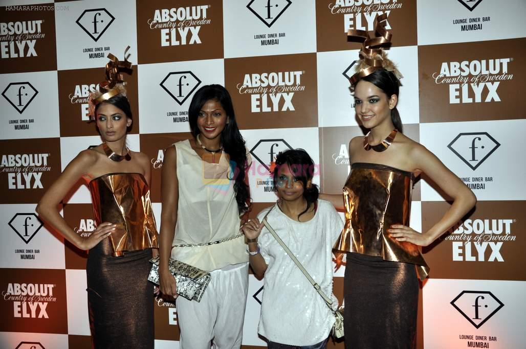 Nina Manuel, Little Shilpa at Sun Dance Party by Absolut Elyx in Mumbai on 21st Oct 2012