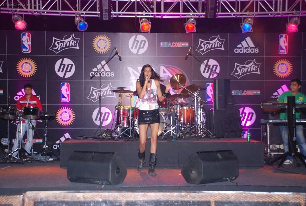 Anushka Manchanda performs for NBA in Mumbai on 21st Oct 2012