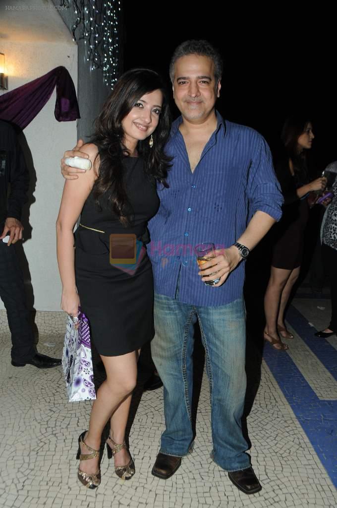 Amy Billimoria  with Ravi Bhel at designer Amy Billimoria's birthday bash in Mumbai on 24th Oct 2012