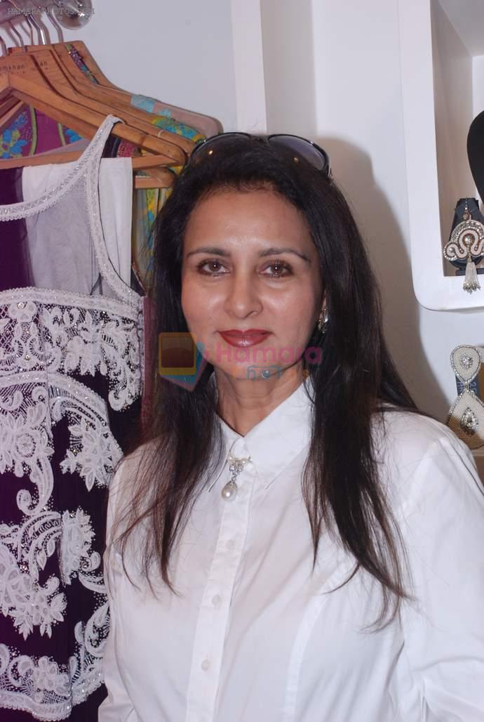 Poonam Dhillon at Azeem Khan accessories launch in Mumbai on 24th Oct 2012