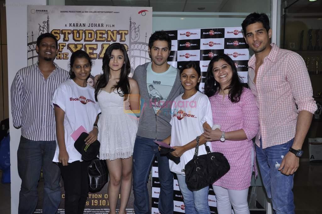 Alia Bhatt, Varun Dhawan, Siddharth Malhotra with Student Of The Year team meets Book My Show contest winners in Dharma Office on 29th Oct 2012