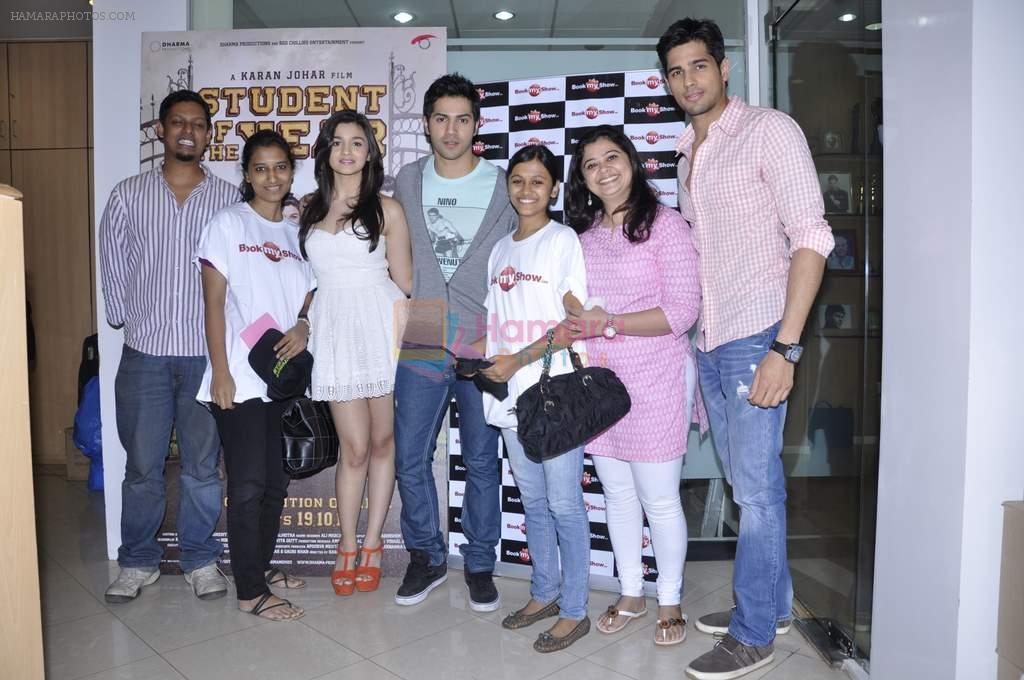 Alia Bhatt, Varun Dhawan, Siddharth Malhotra with Student Of The Year team meets Book My Show contest winners in Dharma Office on 29th Oct 2012