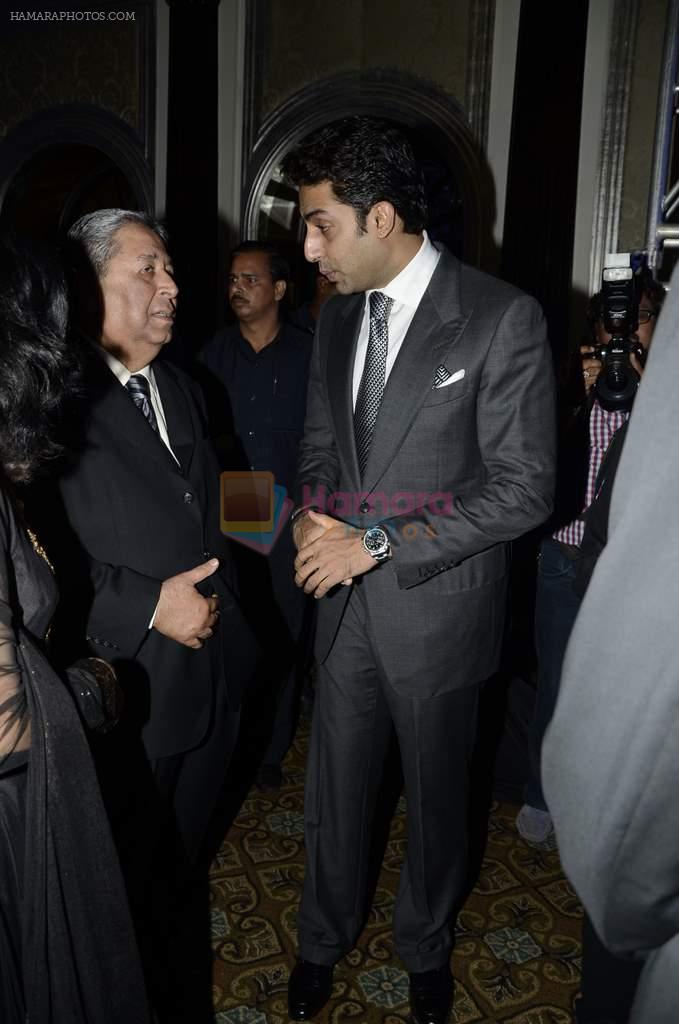 Abhishek Bachchan at Sunil Gavaskar honour by Ulysse Nardin in Mumbai on 3rd Nov 2012
