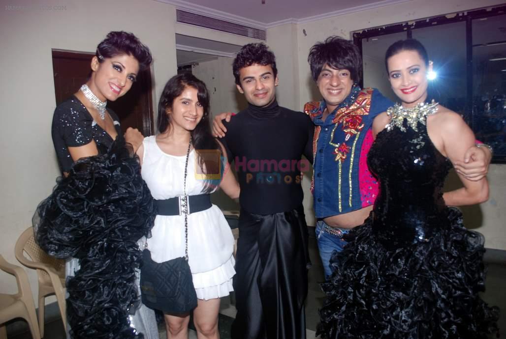 Jasveer Kaur, Smiley Suri, Rohit Varma, Jesse Randhawa at Ramayan inspired modern dance in Mumbai on 4th Nov 2012