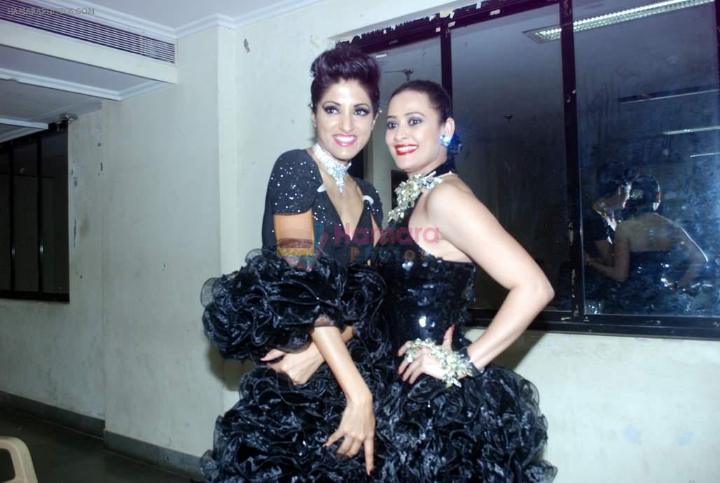 Jasveer Kaur, Jesse Randhawa at Ramayan inspired modern dance in Mumbai on 4th Nov 2012