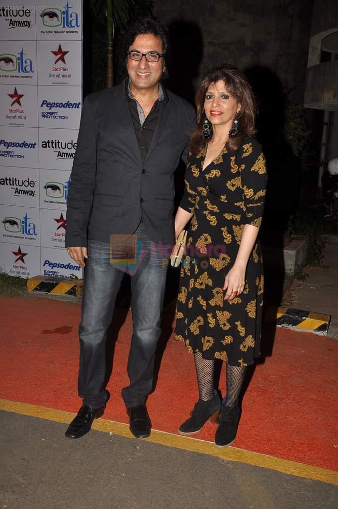 Talat Aziz at ITA Awards red carpet in Mumbai on 4th Nov 2012,1