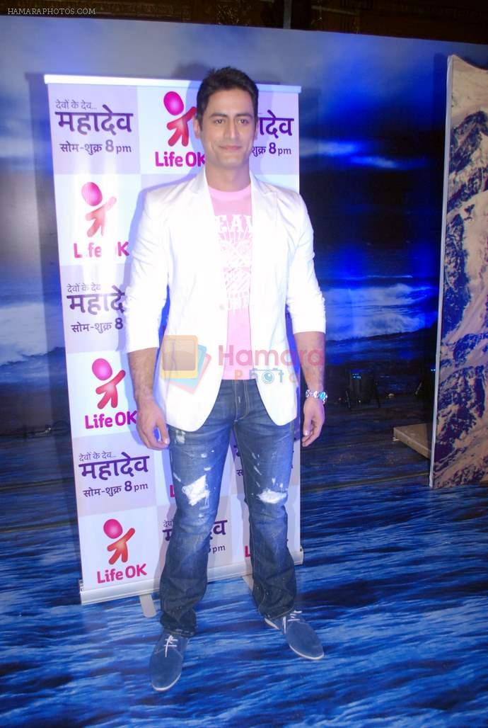 Mohit Raina at Life Ok Mahadev on the sets on 5th Nov 2012