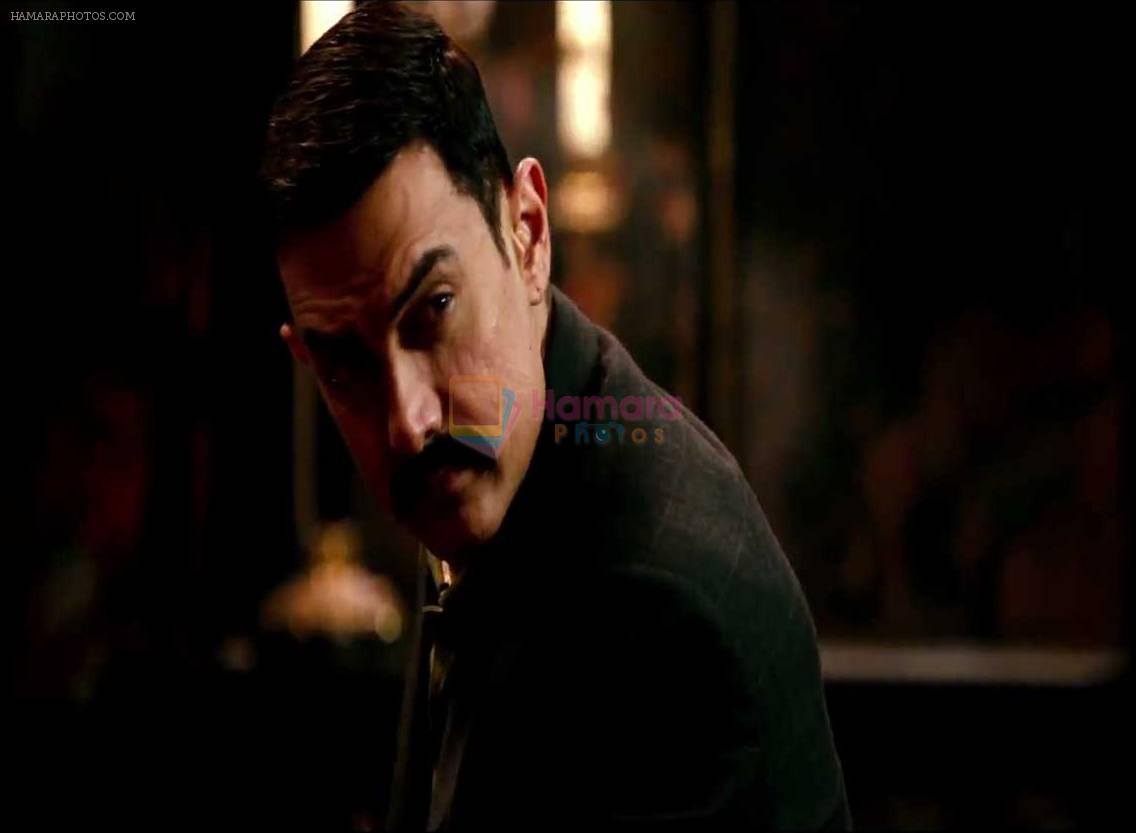 Aamir Khan in Talaash Movie Still