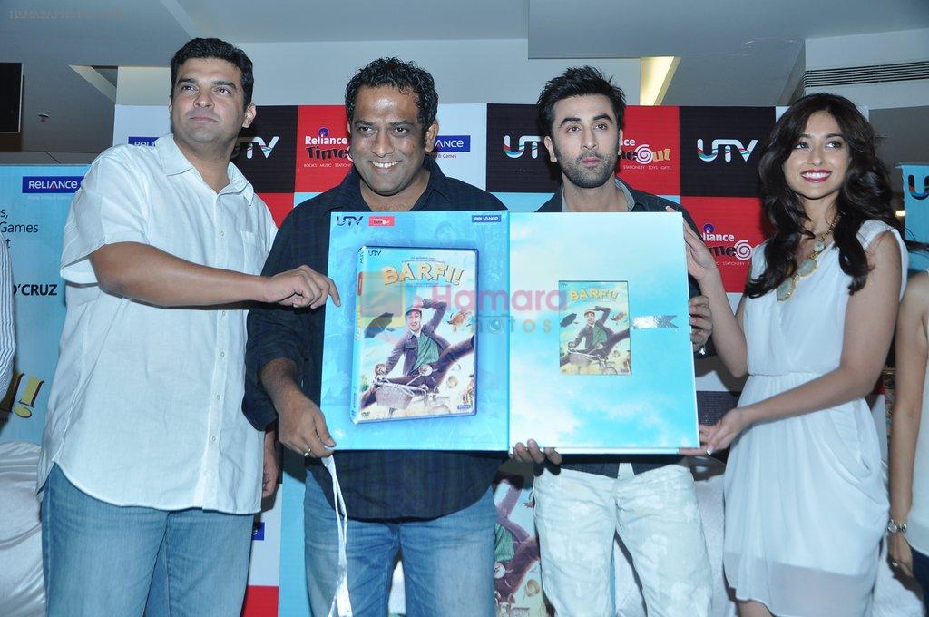 Ranbir Kapoor, Siddharth Roy Kapur, Anurag Basu, Ileana D'Cruz at Barfi Dvd Launch in Reliance, Mumbai on 9th Nov 2012