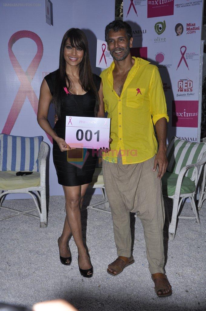 Bipasha Basu, Milind Soman at Pinkathon Event for Breast Cancer Awareness in Olive, Mumbai on 9th Nov 2012