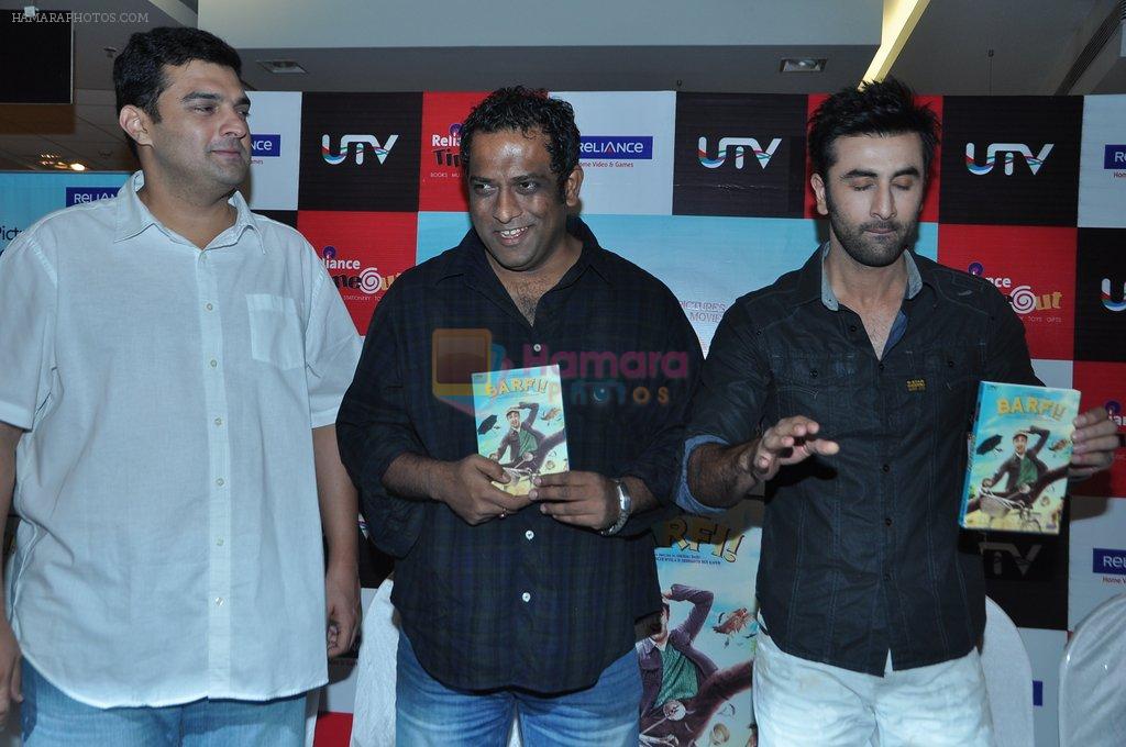 Ranbir Kapoor, Siddharth Roy Kapur, Anurag Basu at Barfi Dvd Launch in Reliance, Mumbai on 9th Nov 2012