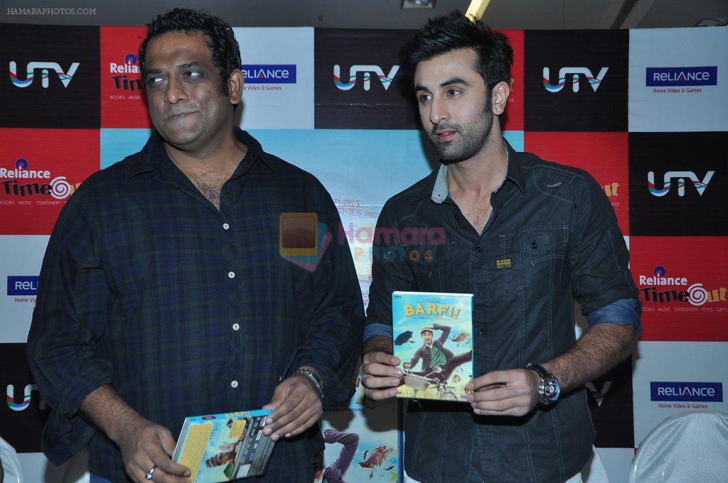 Ranbir Kapoor, Anurag Basu at Barfi Dvd Launch in Reliance, Mumbai on 9th Nov 2012