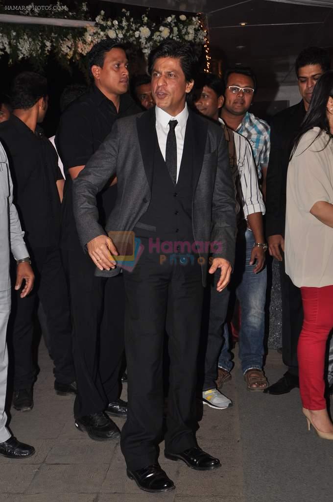Shahrukh Khan at the Wedding reception of Navin and Mahek Shetty in Mumbai on 11th Nov 2012