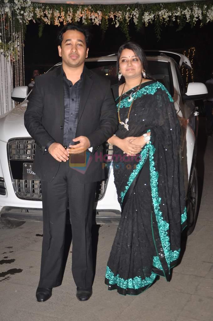 at the Wedding reception of Navin and Mahek Shetty in Mumbai on 11th Nov 2012