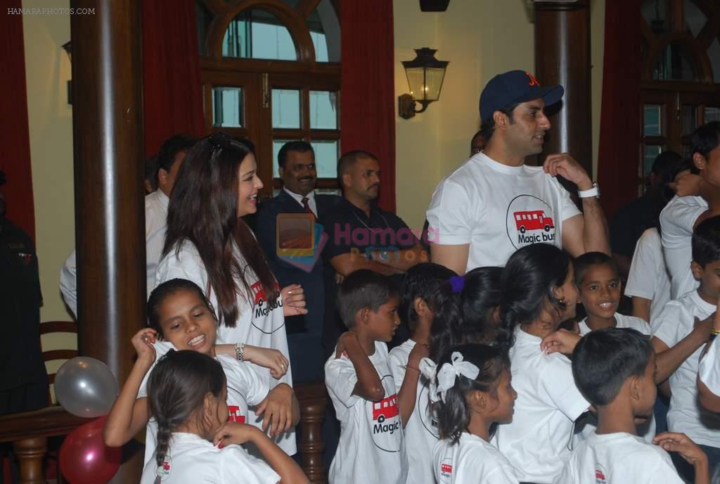Abhishek Bachchan and Aishwarya Rai Bachchan at Magic Bus event on the occasion of Children's day in MCA on 14th Nov 2012