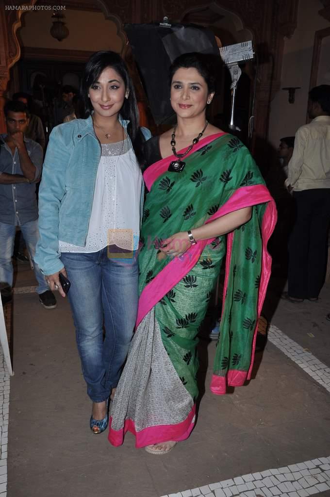 Supriya Pilgaonkar on location with Star Pariwar in Filmcity, Mumbai on 22nd Nov 2012