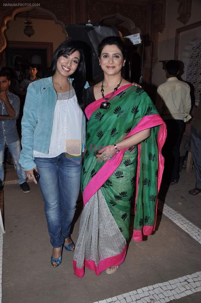 Supriya Pilgaonkar on location with Star Pariwar in Filmcity, Mumbai on 22nd Nov 2012
