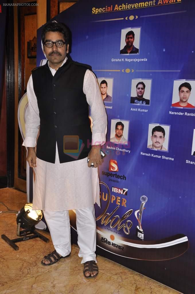 Ashutosh Rana at IBN 7 Super Idols Award ceremony in Mumbai on 25th Nov 2012