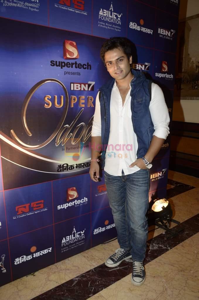 at IBN 7 Super Idols Award ceremony in Mumbai on 25th Nov 2012