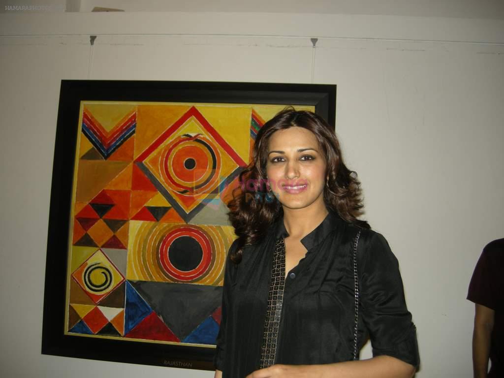 SONALI BENDRE at SH Raza art show in Jehangir, Mumbai on 27th Nov 2012