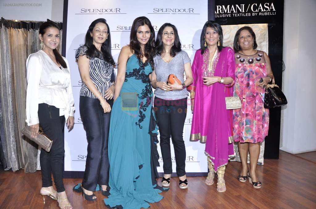 Nisha Jamwal at Splendour collection launch hosted by Nisha Jamwal in Mumbai on 27th Nov 2012