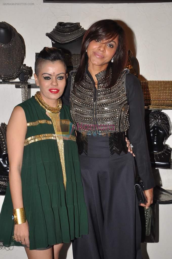 Manasi Scott at Atosa preview for designer Gaurav Gupta and Kanika Saluja in Mumbai on 27th Nov 2012
