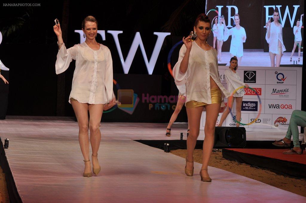 Model walk the ramp for Varuna D Jani at IRFW 2012 Day 1 in Goa on 28th Nov 2012