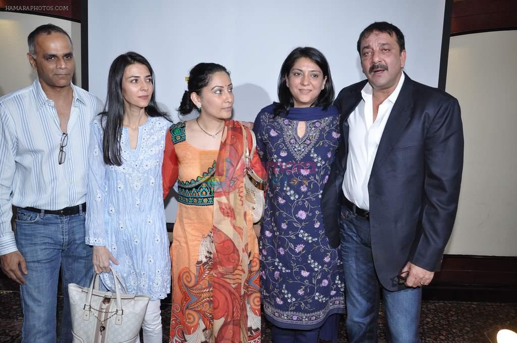 Sanjay Dutt, Manyata Dutt, Priya Dutt at Nargis Dutt memorial press meet in Taj Land's End, Mumbai on 28th Nov 2012