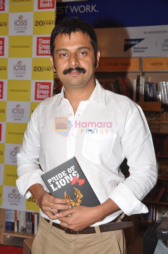 at the launch of Vinod Nair's book in Crossword, Mumbai on 30th Nov 2012