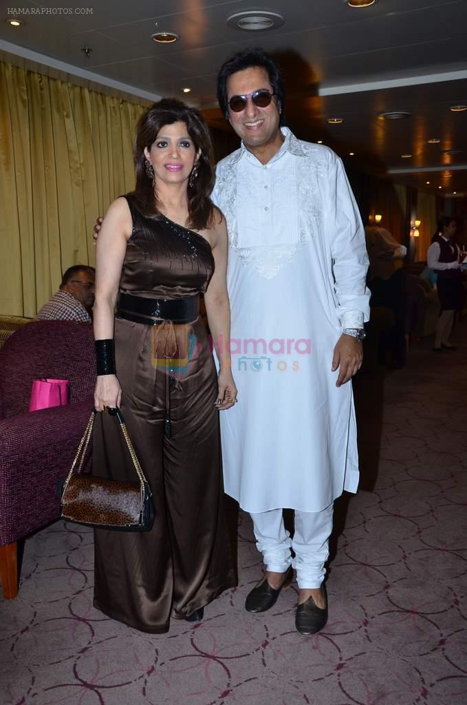 Talat Aziz, Bina Aziz at Kavita Seth's live concert for Le Musique in  On board of Seven Seas Voyager cruise on 30th Nov 2012